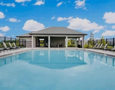 5436 Geneva Way - Photo Thumbnail 28