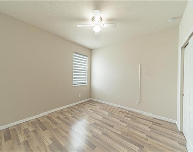 2592 Isabela Terrace - Photo Thumbnail 24
