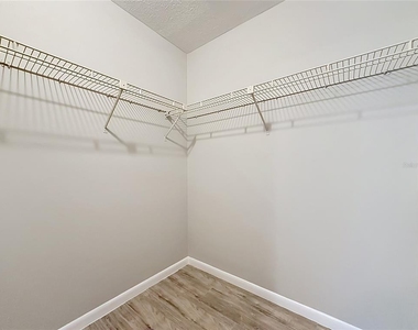 2113 Ne 38th Avenue - Photo Thumbnail 26