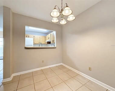 2113 Ne 38th Avenue - Photo Thumbnail 9