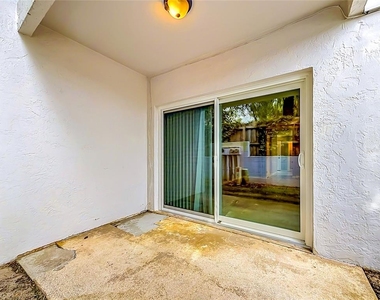 2113 Ne 38th Avenue - Photo Thumbnail 33