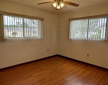 10881 Sw 78th Court - Photo Thumbnail 6