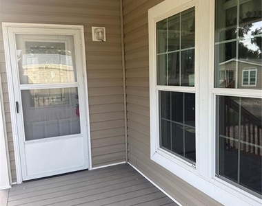 10386 Se 52 Court - Photo Thumbnail 1