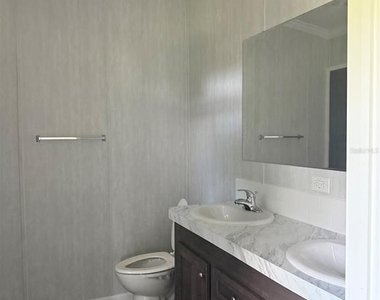 10386 Se 52 Court - Photo Thumbnail 10