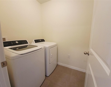 4986 Sw 97th Place - Photo Thumbnail 11