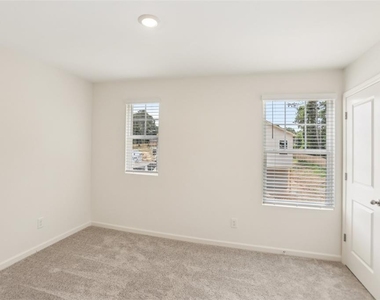 2587 Grey Hawk Drive, - Photo Thumbnail 25