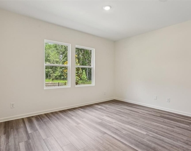 2587 Grey Hawk Drive, - Photo Thumbnail 29