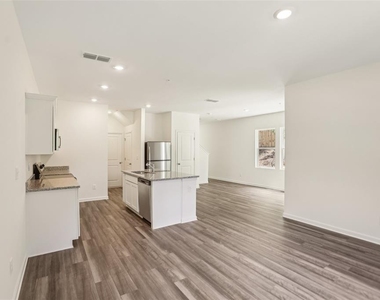 2587 Grey Hawk Drive, - Photo Thumbnail 13
