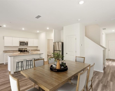 2587 Grey Hawk Drive, - Photo Thumbnail 1