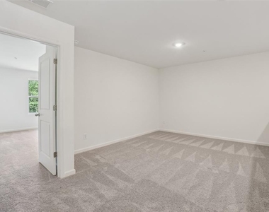 2587 Grey Hawk Drive, - Photo Thumbnail 31