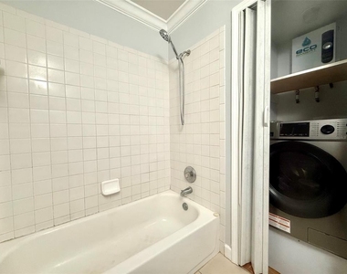 926 Lake Destiny Road - Photo Thumbnail 9