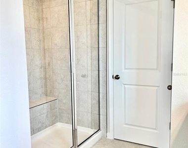 63 Berlin Avenue - Photo Thumbnail 15