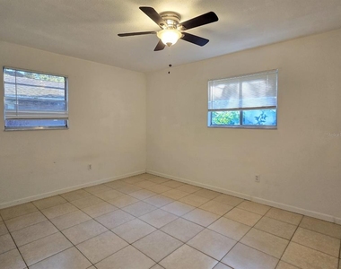 1537 Mango Tree Drive - Photo Thumbnail 13