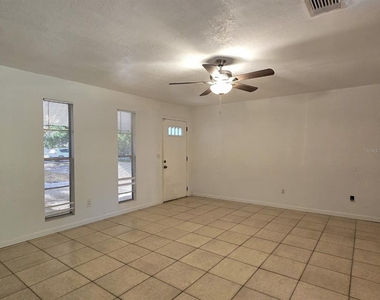 1537 Mango Tree Drive - Photo Thumbnail 15