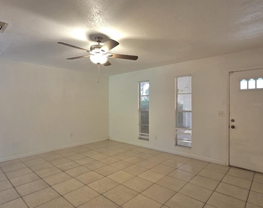 1537 Mango Tree Drive - Photo Thumbnail 4