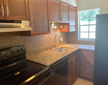 525 Conway Road - Photo Thumbnail 2