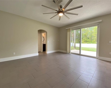 4115 Andover Cay Boulevard - Photo Thumbnail 8