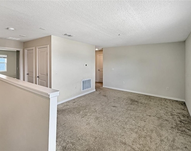 5012 Blue Hammock Court - Photo Thumbnail 8