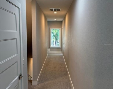 521 Peachtree Road - Photo Thumbnail 1