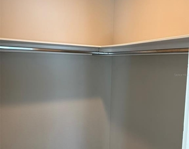 521 Peachtree Road - Photo Thumbnail 16