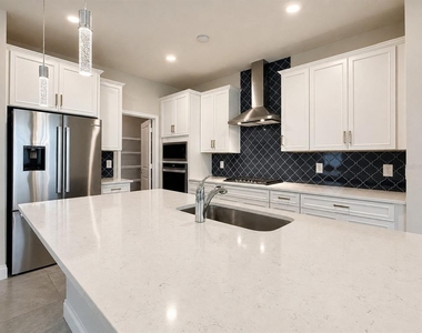 851 Vineyard Ridge Road - Photo Thumbnail 3