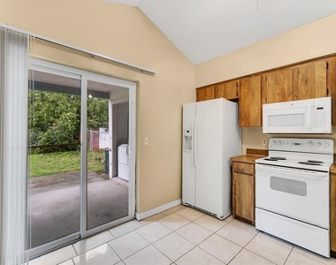 10425 Riva Ridge Trail - Photo Thumbnail 5