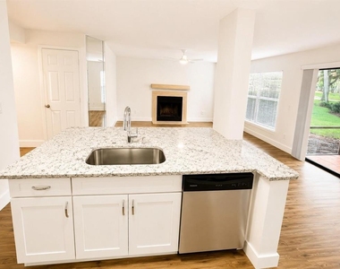 4702 Sutton Terrace - Photo Thumbnail 6