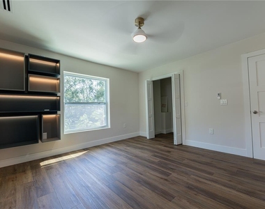 2721 Ingeborg Court - Photo Thumbnail 36