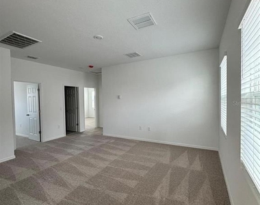 2297 Treasure Hill Street - Photo Thumbnail 12