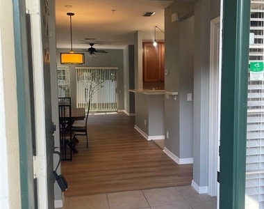 10092 Regent Park Drive - Photo Thumbnail 2