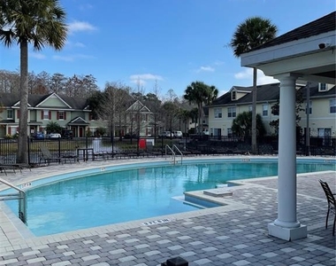 10092 Regent Park Drive - Photo Thumbnail 16