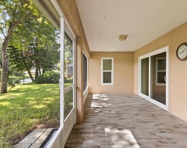410 Central Mariners Drive - Photo Thumbnail 4