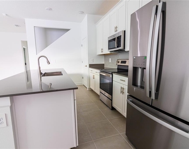 11763 Boldface Drive - Photo Thumbnail 9