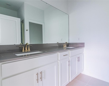 11763 Boldface Drive - Photo Thumbnail 14