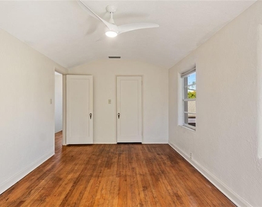 437 Richmond Street - Photo Thumbnail 10