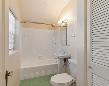 437 Richmond Street - Photo Thumbnail 12