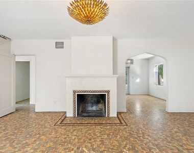 437 Richmond Street - Photo Thumbnail 1