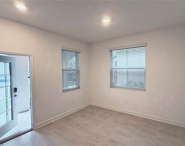 11830 Language Way - Photo Thumbnail 13