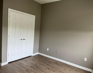 6434 Cava Alta Drive - Photo Thumbnail 34