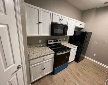 6434 Cava Alta Drive - Photo Thumbnail 16