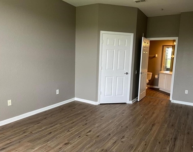 6434 Cava Alta Drive - Photo Thumbnail 21