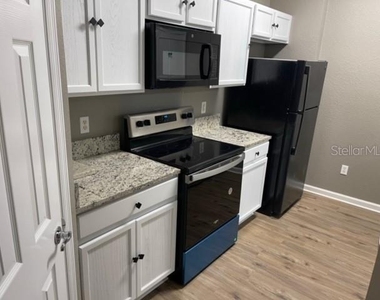 6434 Cava Alta Drive - Photo Thumbnail 18