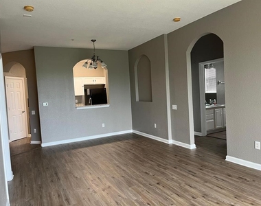 6434 Cava Alta Drive - Photo Thumbnail 8