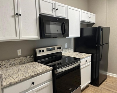 6434 Cava Alta Drive - Photo Thumbnail 15