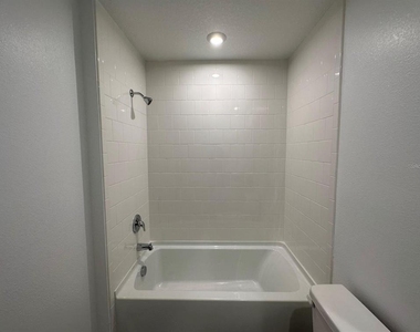 1166 Seaside Mist Trail - Photo Thumbnail 25