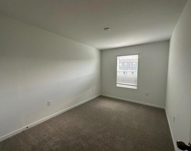 1166 Seaside Mist Trail - Photo Thumbnail 26