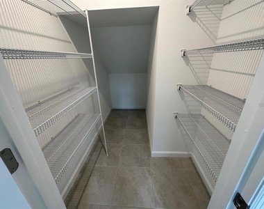 1166 Seaside Mist Trail - Photo Thumbnail 10
