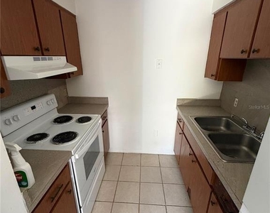 223 Orange Street - Photo Thumbnail 5
