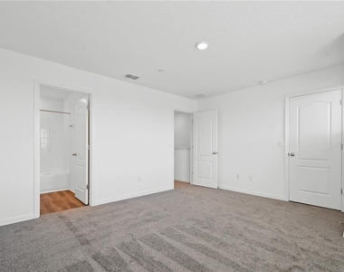 13140 Bovet Avenue - Photo Thumbnail 22