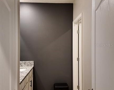 11237 Amber Ridge Drive - Photo Thumbnail 32